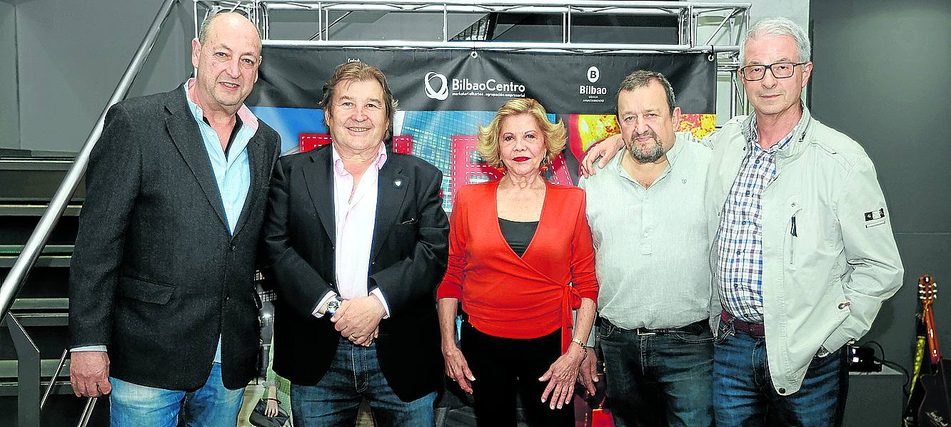 Adolfo Llorente, Iñaki Basabe, María Jesús Calvo, Natxo Monge y Txema Soria.