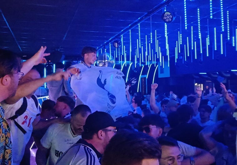 De la 'fan zone' de Amezola al Moma: así se desató la locura entre los hinchas del Tottenham