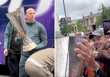 El trofeo de la Europa League se despide de Bilbao