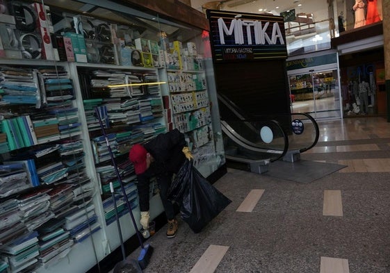 El Parlamento vasco pide un mayor control a los porteros de discotecas tras la muerte violenta de un joven en Vitoria