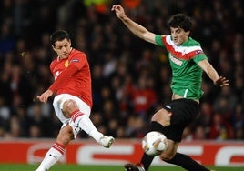 Mikel San José celebra la victoria del Tottenham con 'palo' al United: «Espero que aprendas a respetar»