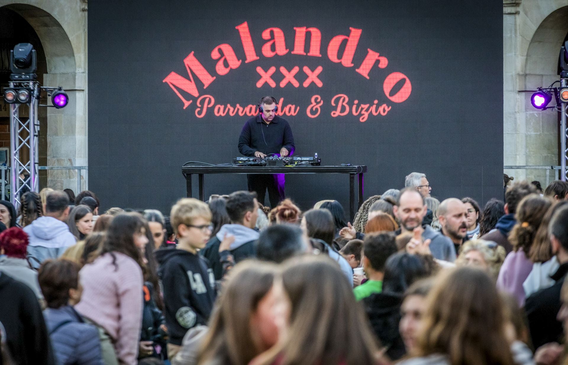 La fiesta de la capitalidad de Vitoria en imágenes