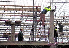 La construcción contrata ya a más de 12.000 extranjeros en el País Vasco, más de un 20% de los trabajadores del sector.
