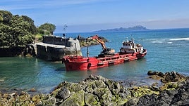El dragado de la zona portuaria de Santa Catalina concluirá para antes de la entrada del verano.