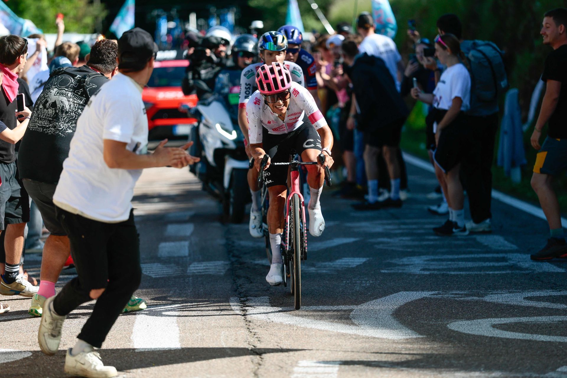 Richard Carapaz resetea el Giro