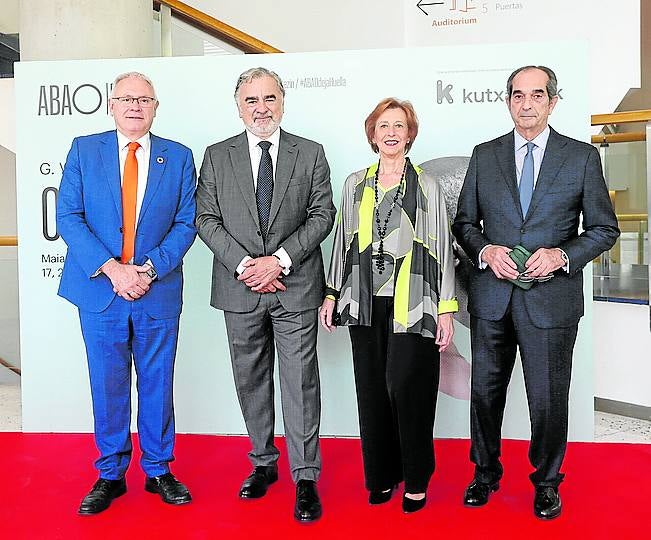 Daniel Solana, Javier Hernani, María Victoria Mendia y Enrique Portocarrero.