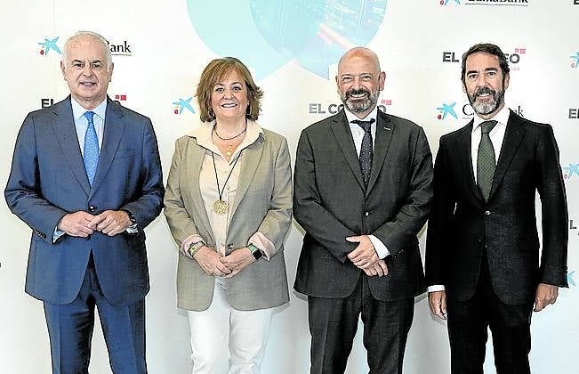 Fran Azpiazu, Carmen Manrique, Guillermo Buces y Rafael Orbegozo.