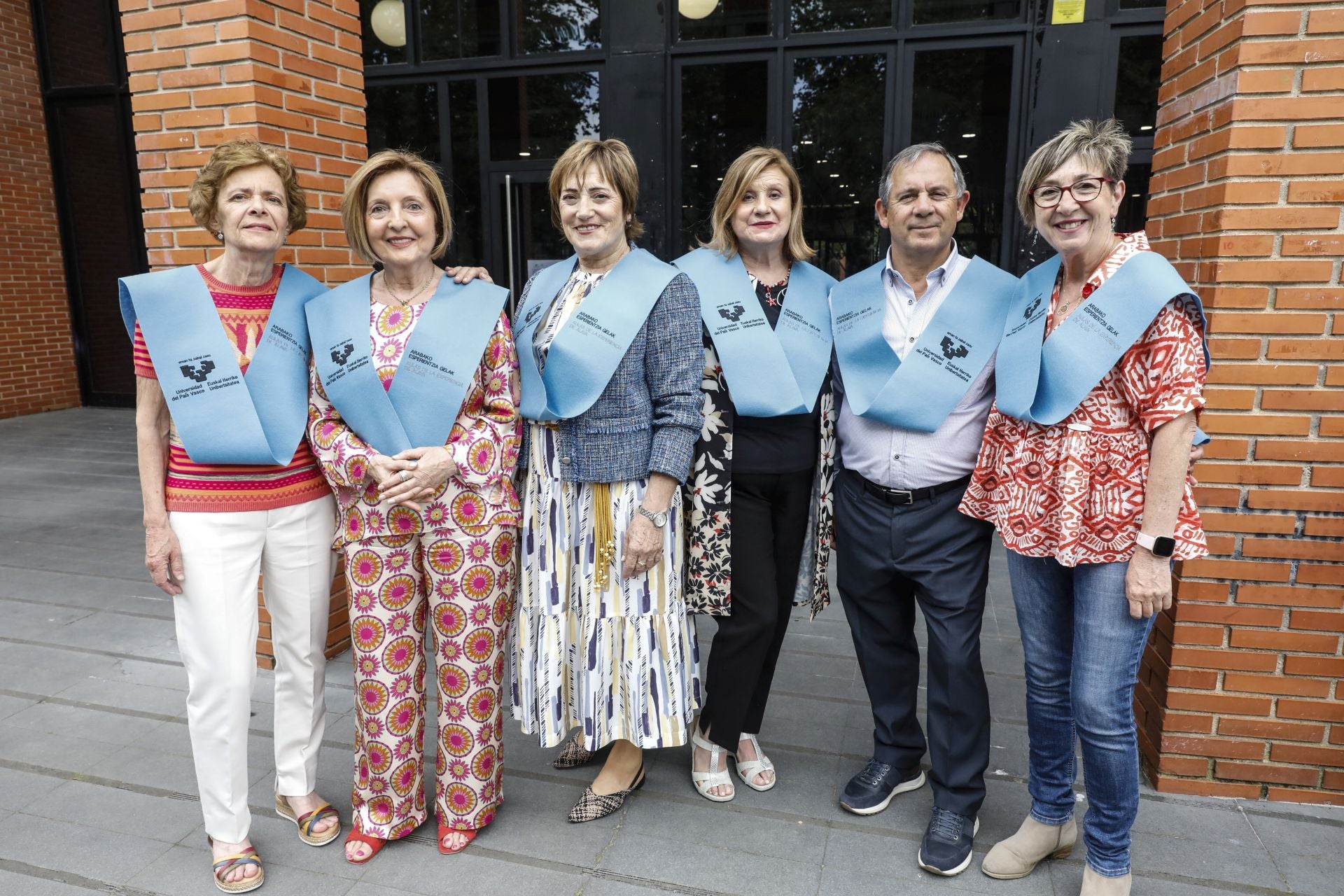 María Petra Lana, Maite Aguinaco, Mari Iriarte, Mari Carmen Ruiz San Millán, Ángel Tejedor y Miren Tejedor.