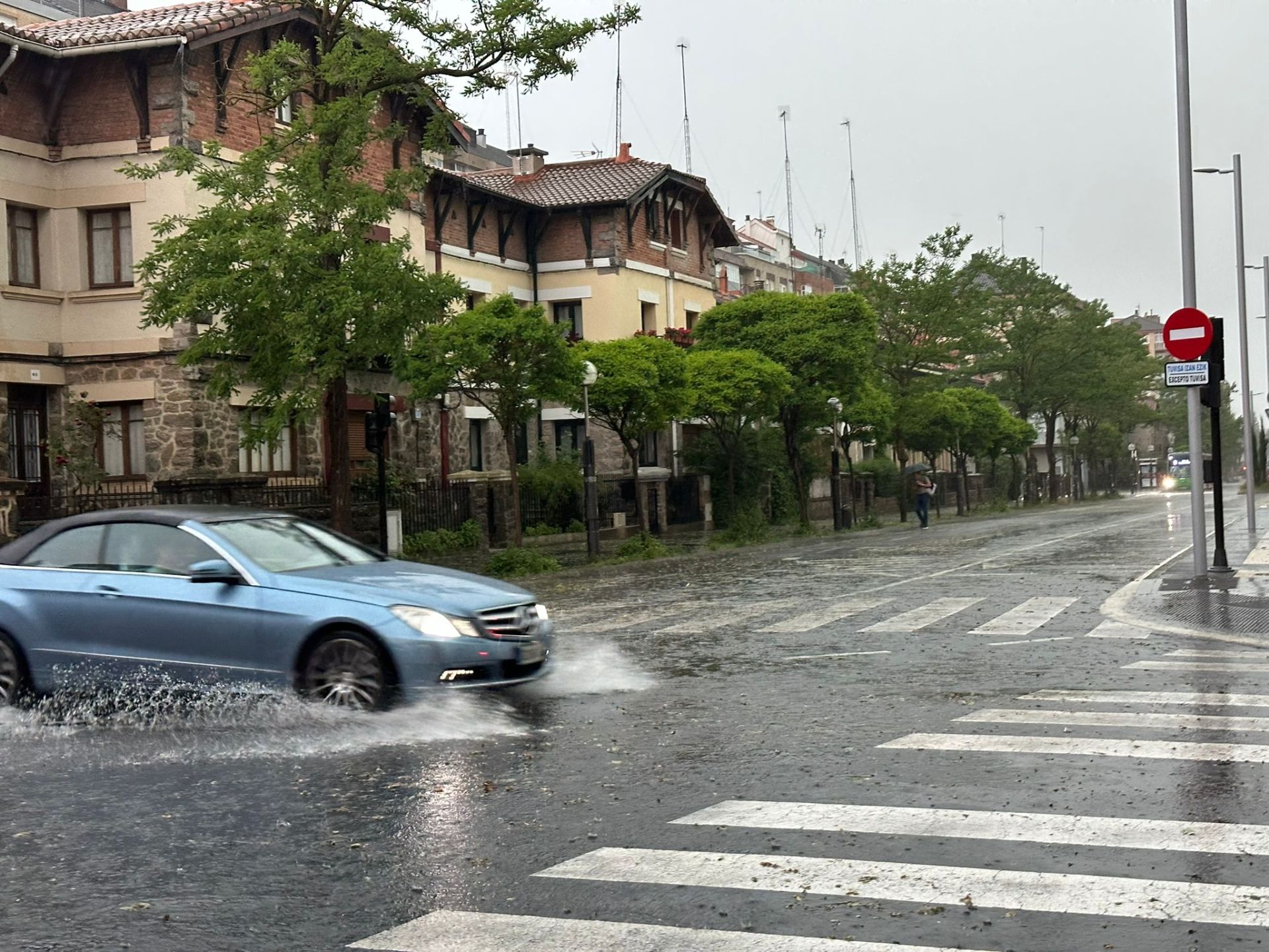 La tormenta de Vitoria en imágenes