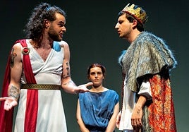 El grupo local de teatro Sutegi, interpreta hoy 'Antígona' a las 20.30 horas en el Ermua Antzokia.