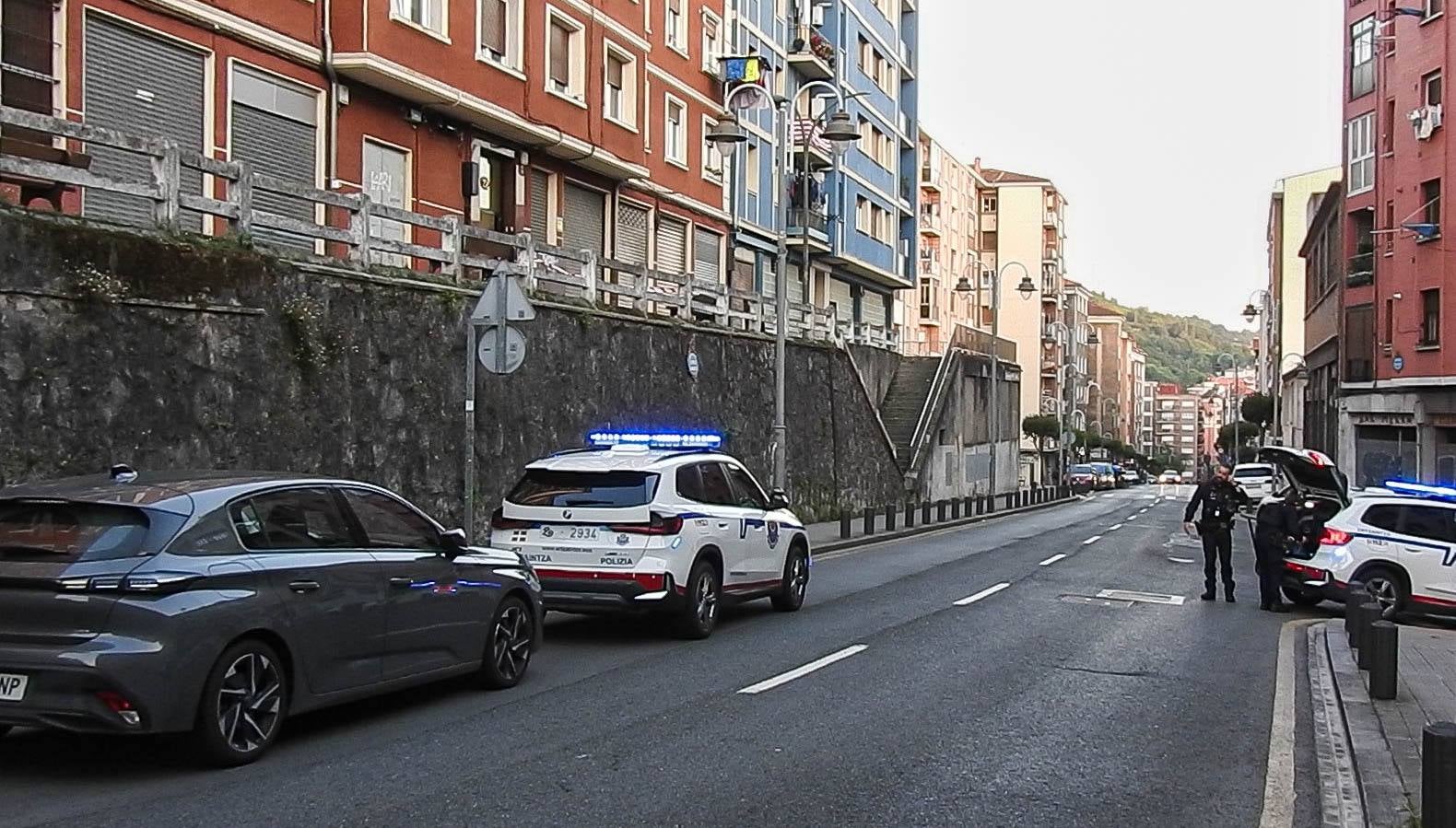 Mata a su hija de 13 años y se suicida tras intentar agredir a su mujer en Bilbao