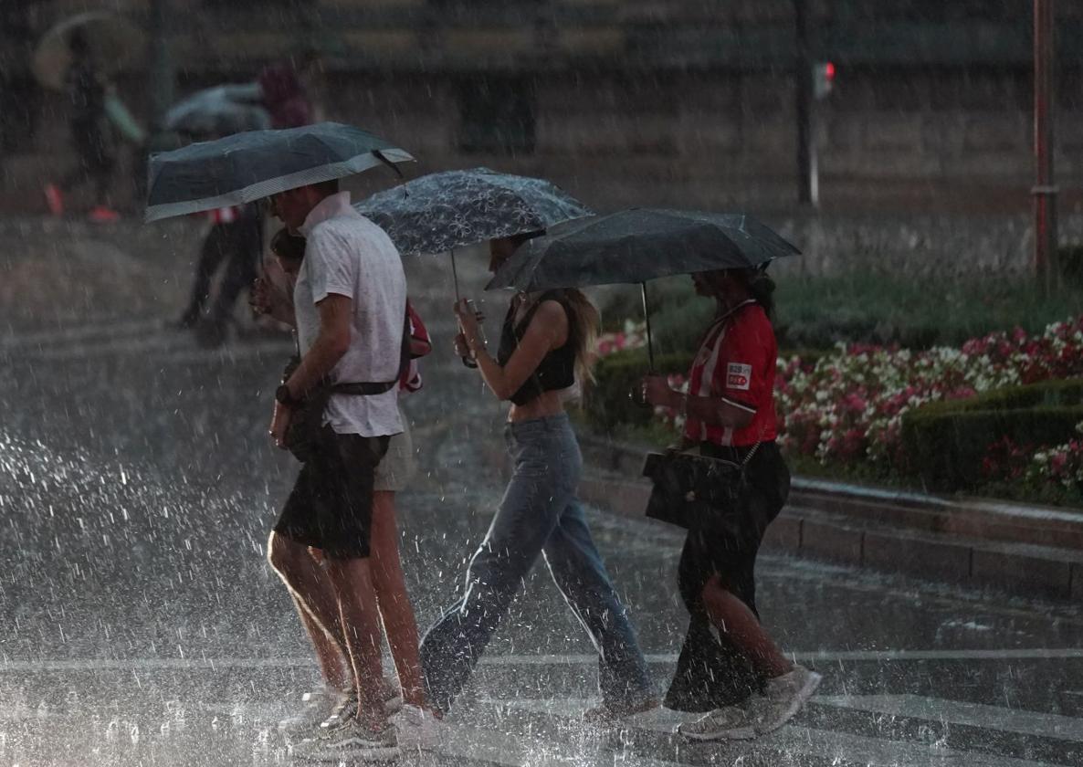 Aviso amarillo este sábado en Euskadi por fuertes tormentas