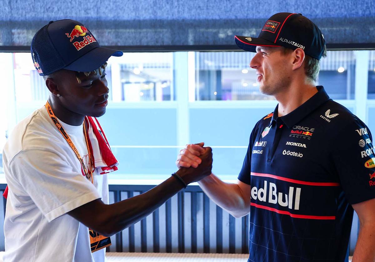 La derrota más dulce de Nico Williams: así perdió contra Vertappen en un divertido reto en la F1