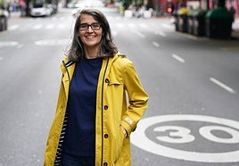 Gustrán es historiadora e investigadora especializada en la España contemporánea.