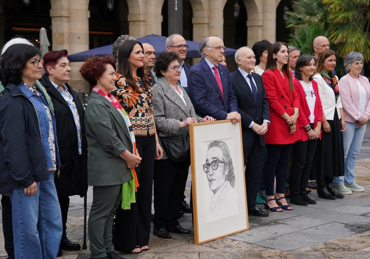 Un extenso programa cultural busca transmitir la figura de Aresti 50 años después de su muerte