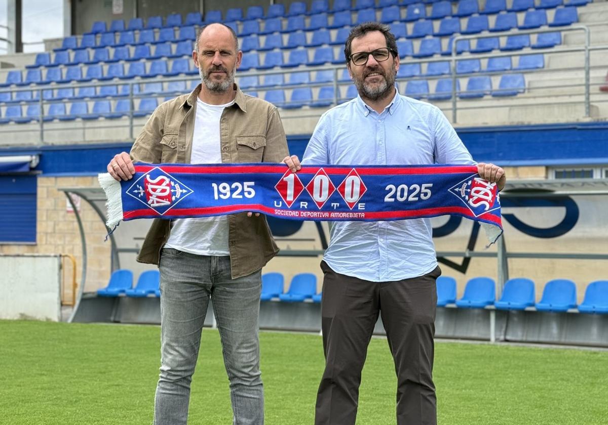El Amorebieta oficializa la continuidad de Jabi Luaces en la dirección deportiva