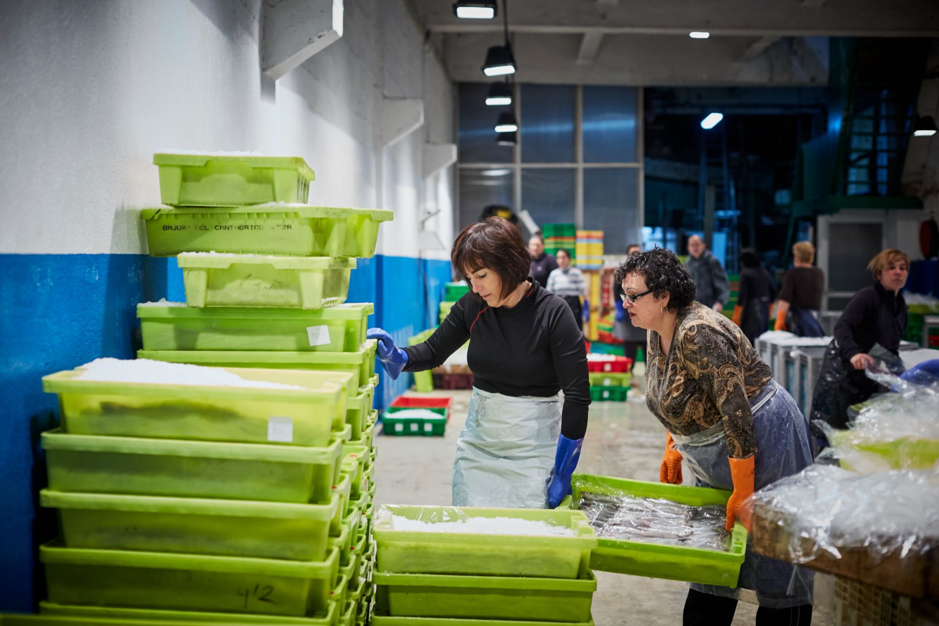 Mujeres de la mar de la comarca acuden al congreso anual del sector en Cataluña