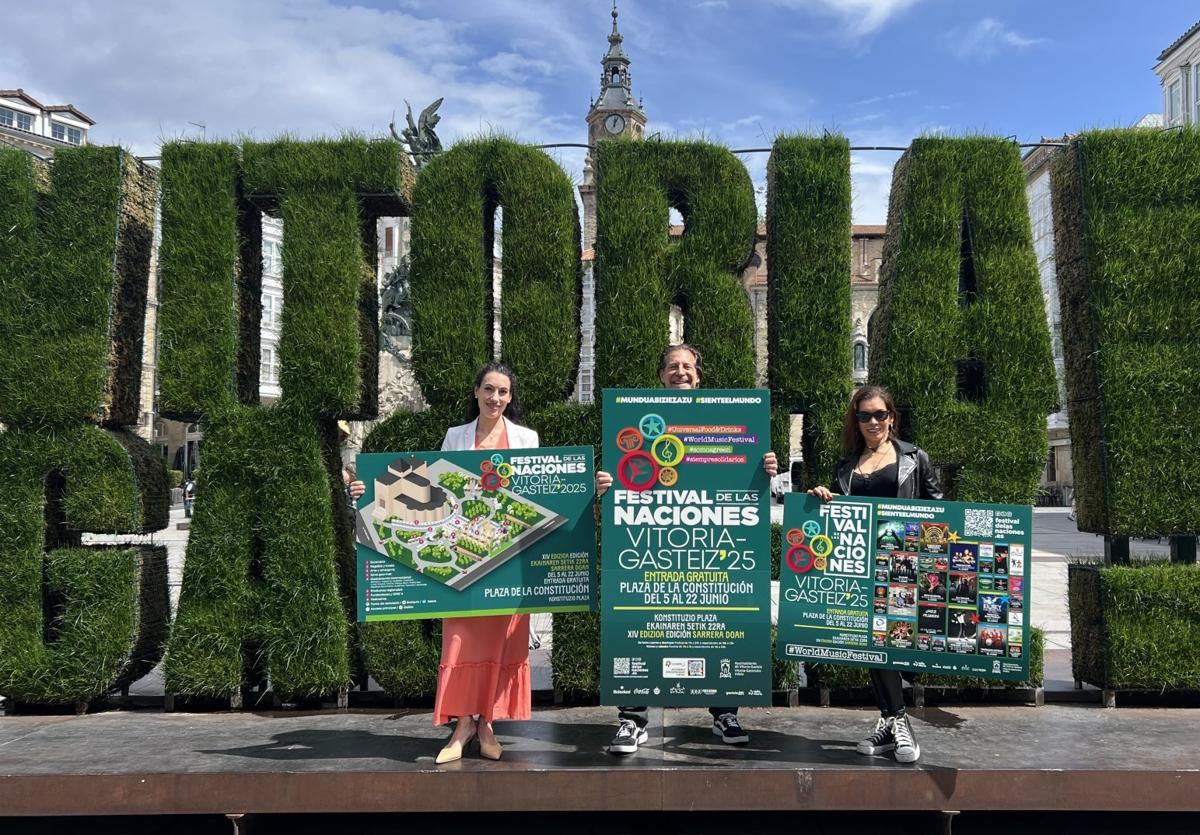 La plaza de la Constitución de Vitoria acoge el Festival de las Naciones