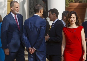 Ayuso revienta la Conferencia de Presidentes: se marcha al oír a Pradales hablar en euskera y regresa después