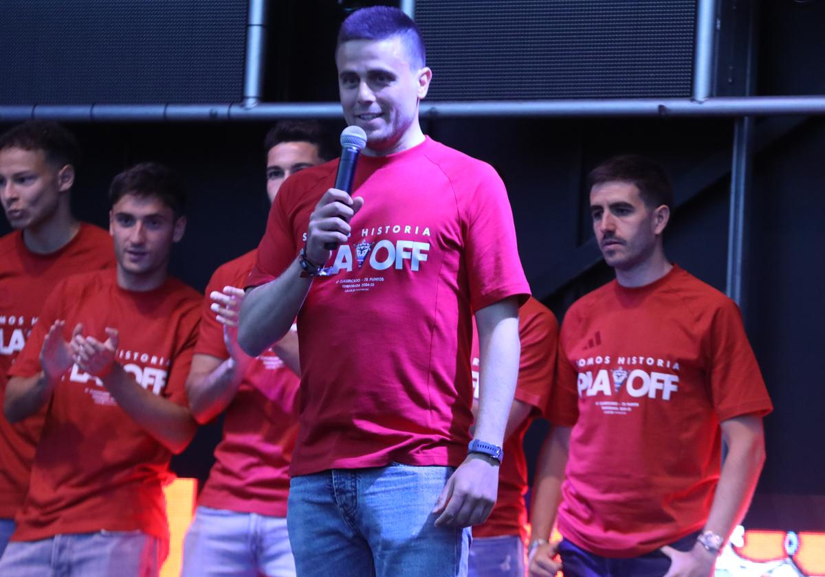 «Si el Mirandés juega en el 'play off' igual que en la Liga estará más cerca del éxito»