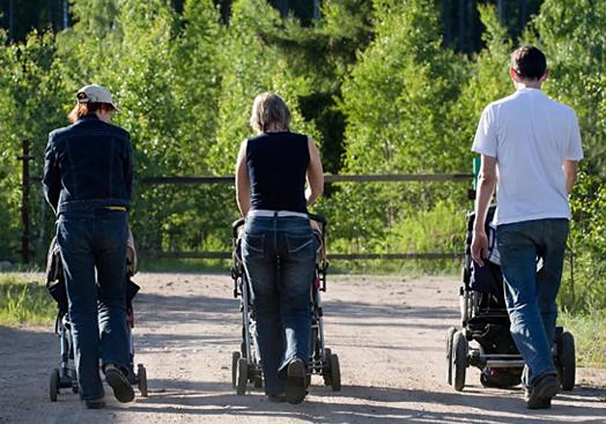 Euskadi ampliará los permisos de maternidad y paternidad al menos a 18 semanas en 2026