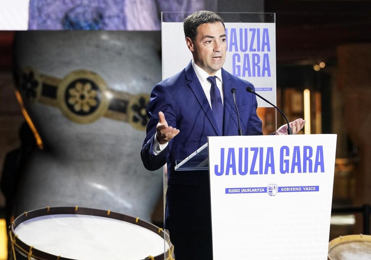 Pradales se da hasta 2027 para lograr un «acuerdo amplio» sobre el euskera