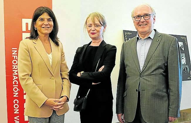 Amaia Ruiz, Verónica Portell y José Ramón Gil.