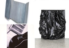 Obras de Ángeles Cruz, Patti Smith y Ángela de la Cruz que se pueden ver en la antesala del museo vitoriano.