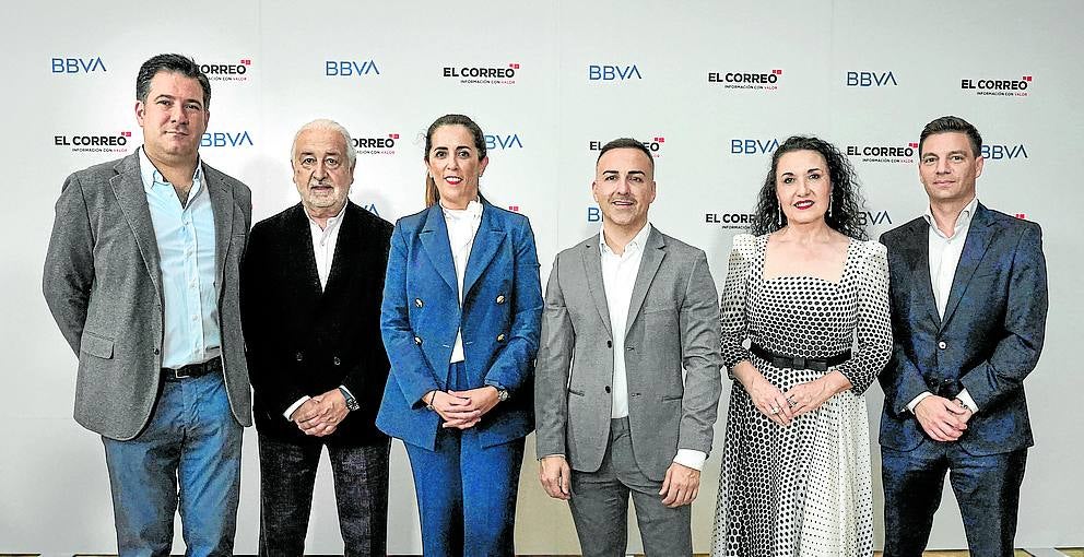 Alberto Ruiz, Pedro Campo, María López Negrete, Javier Losada, Laura Batán y Mikel Gómez.