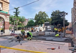Junto a la Herriko Plaza ha sido eliminado la pasada semana el baño público, que permitirá ampliar la entrada en ese punto.