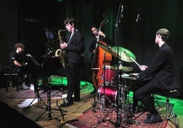 Daniel López (piano), Miguel Velasco (saxos tenor y soprano), João Marcus Fontenla (contrabajo) y Ager Alzola (batería) en 'Charlie's song'.
