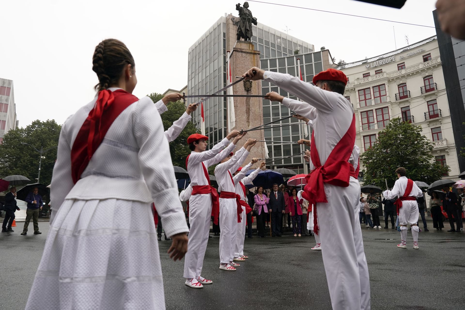 El acto oficial por el 725 aniversario de Bilbao, en imágenes