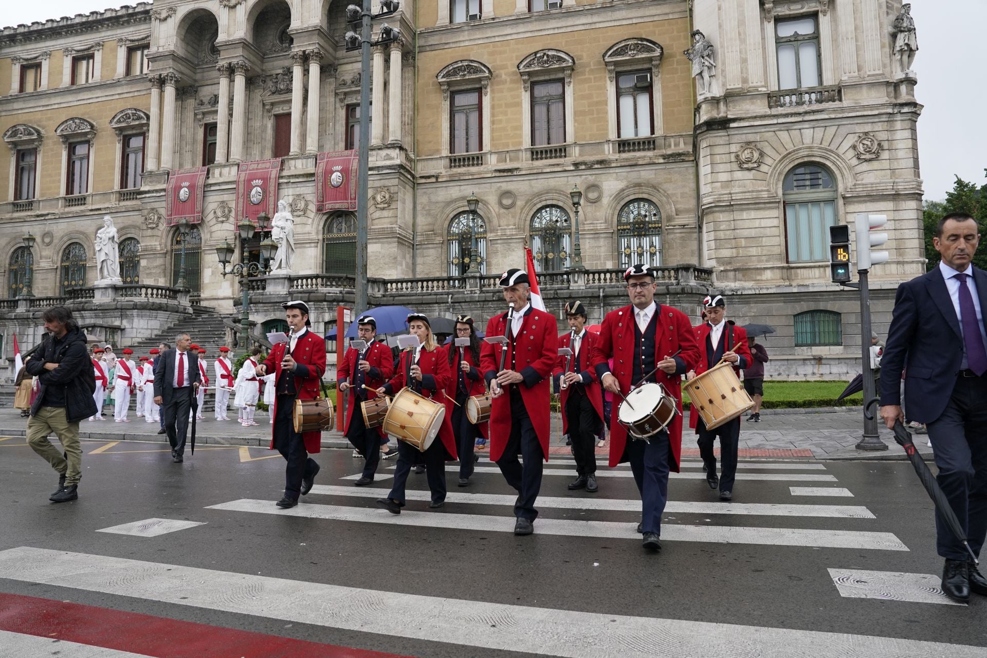 El acto oficial por el 725 aniversario de Bilbao, en imágenes
