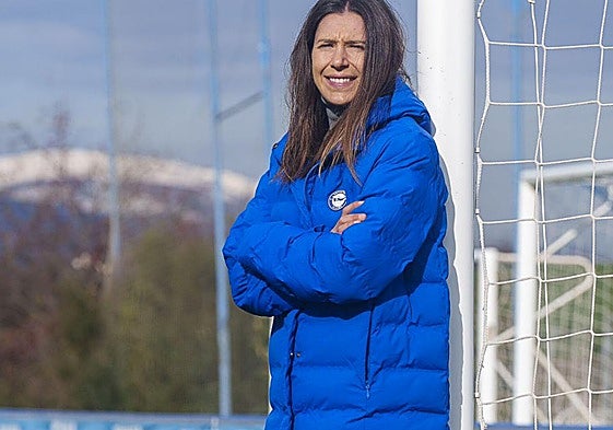 Andrea Esteban posa en las instalaciones de Ibaia.