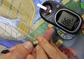 Advierten a los diabéticos del peligro de usar un tipo de glucómetro muy vendido en Internet