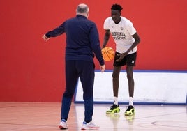 Juom Maker Bol, de 16 años, entrena a las órdenes de Laso.
