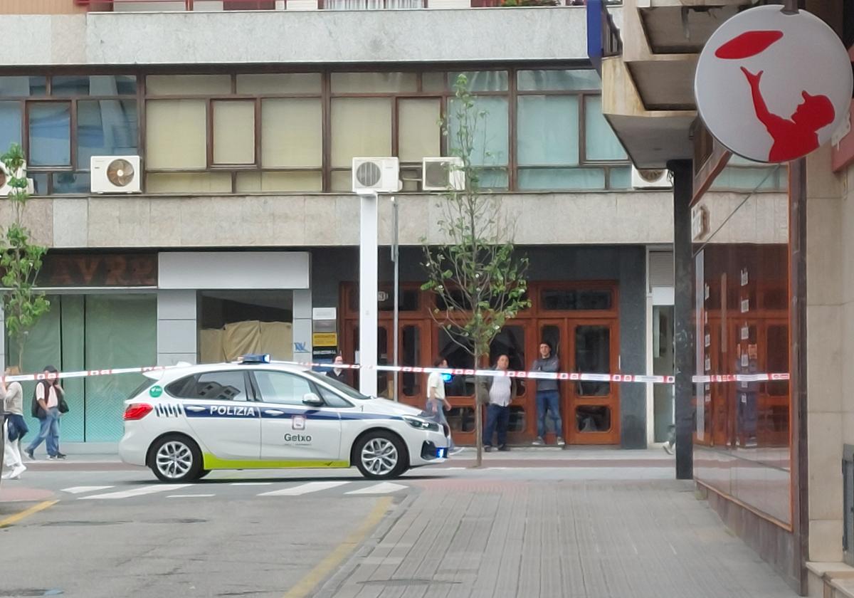 Coche de la Policía de Getxo en un incidente ajeno a esta información.