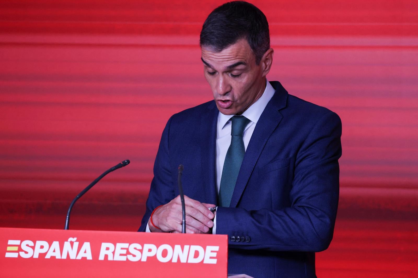 La frase con la que Pedro Sánchez cerró su rueda de prensa: «Bueno, son las cinco. No he comido»
