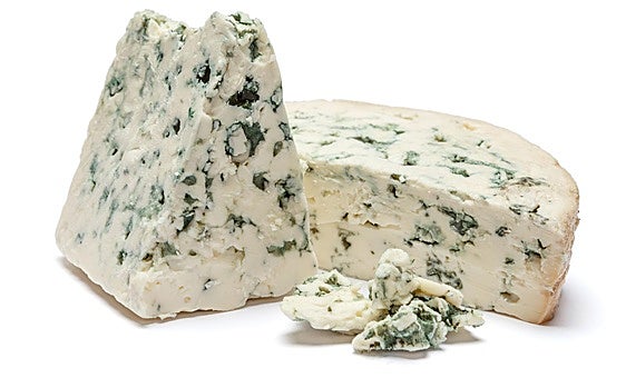 Queso azul: color eléctrico, sabor intenso