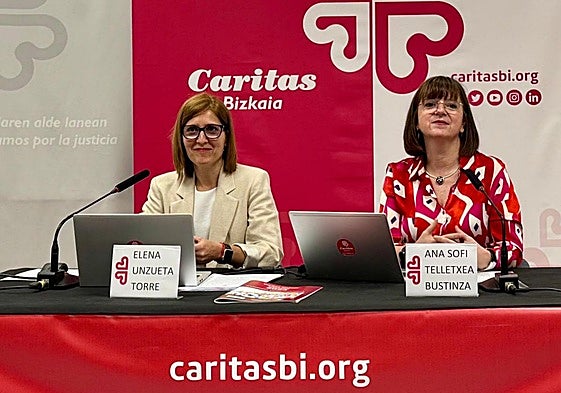 Elena Unzueta y Ana Sofi Telletxea, durante la presentación de la memoria.