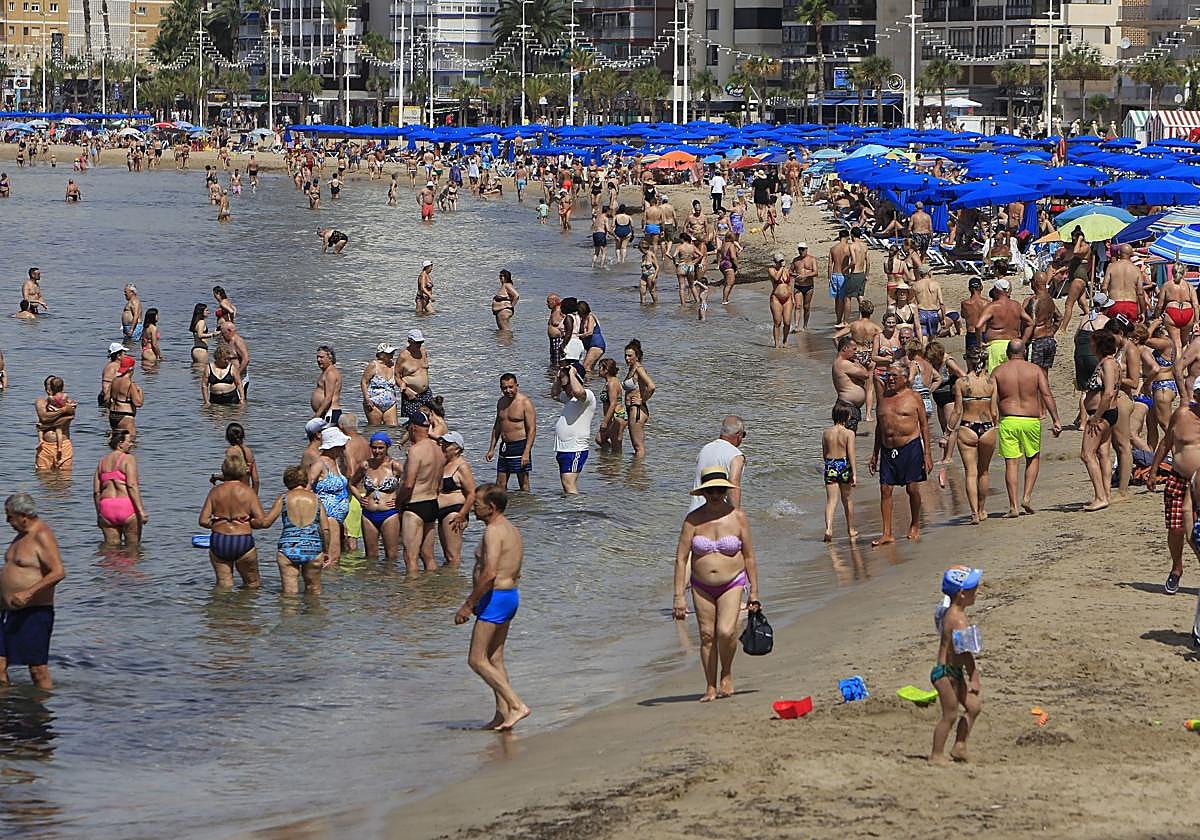La novedad en las playas de Benidorm que podrán disfrutar los vizcaínos este verano