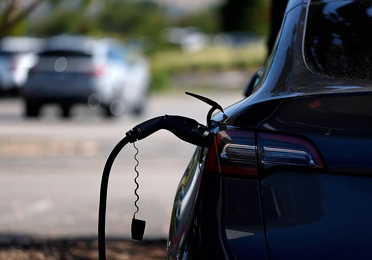 Gutxi gorabehera, Euskadin saltzen diren autoen %20a elektrikoak dira jada