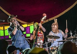 El secreto de The Scarecrows AKA fue el de las dos baterías.