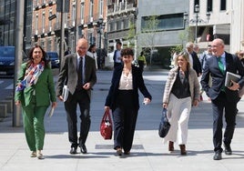 Nerea Renteria, Mikel Legarda, Maribel Vaquero, Idoia Sagastizabal y Joseba Agirretxea, los cinco diputados del PNV en el Congreso.