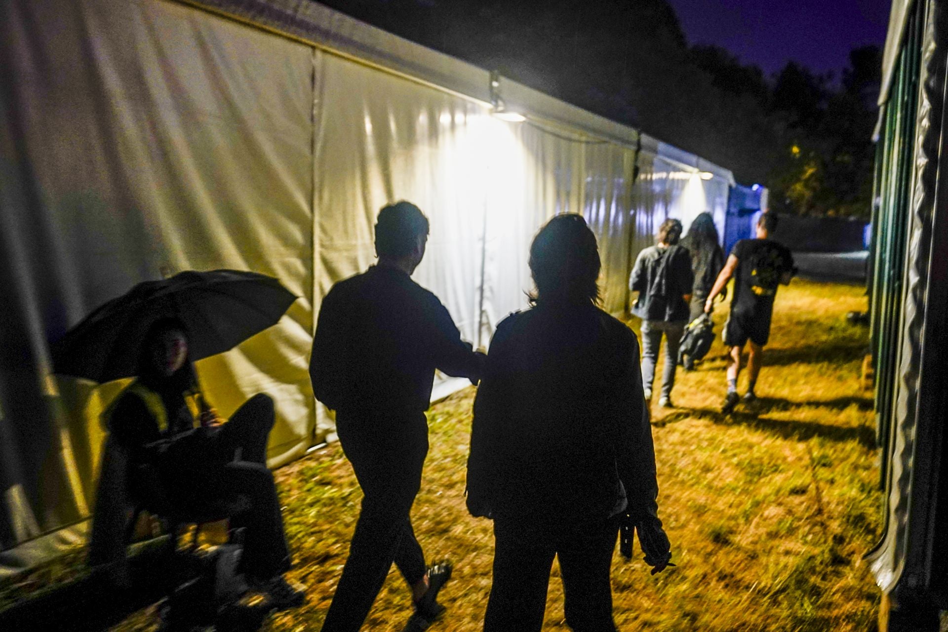 El backstage de Derby Motoreta&#039;s Burrito Kachimba en Vitoria