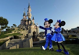 La 'ceremonia' iba a celebrarse en un horario matinal destinado a los eventos privados fuera de las horas de apertura al público.