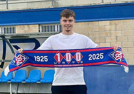 El joven Asier Hernaiz, primer fichaje del Amorebieta