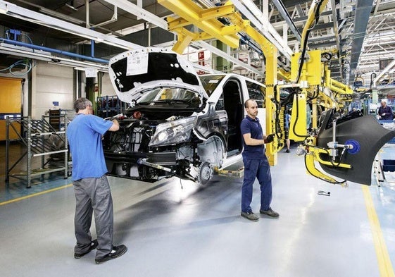 Planta alavesa de Mercedes.
