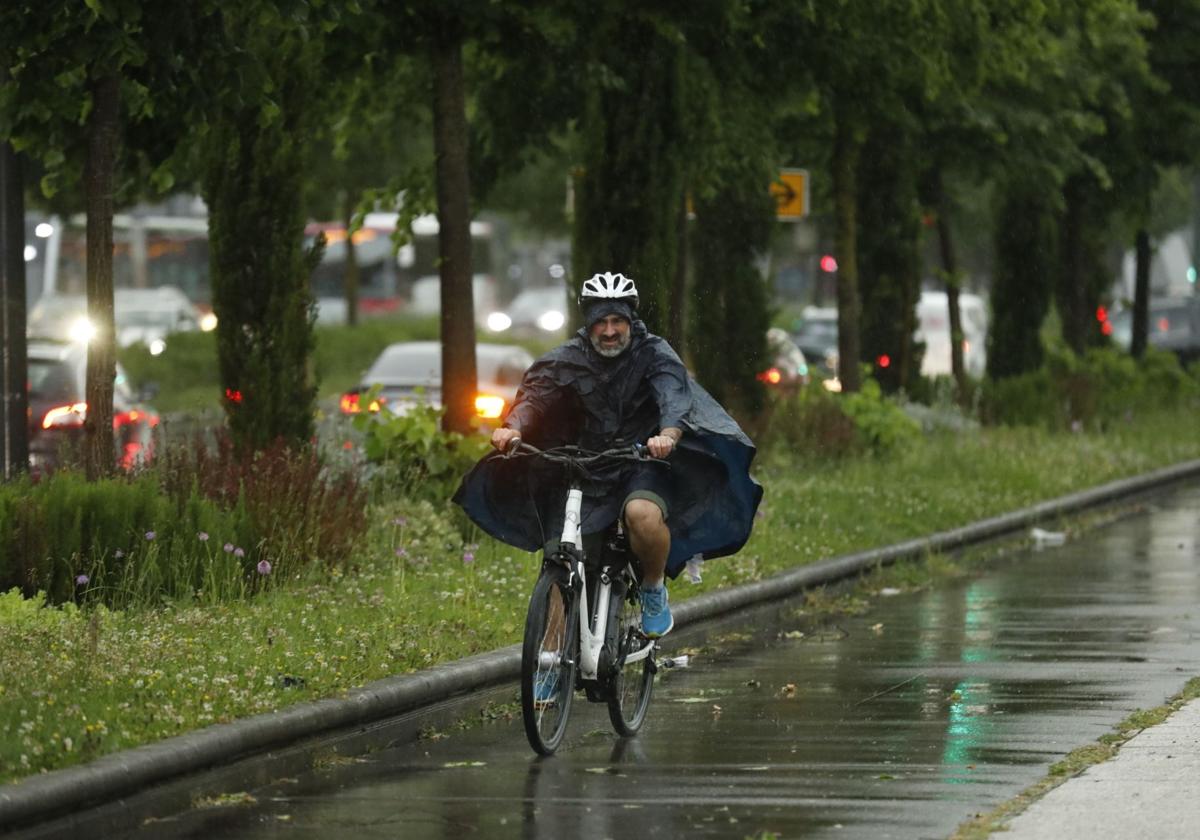 La Aemet advierte de la llegada de una dana que dejará hoy tormentas en Álava