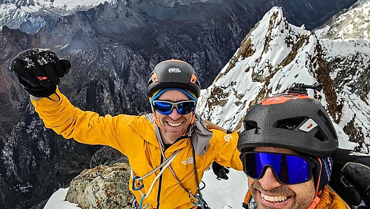 Los Pou conquistan el nevado Churup en 17 horas de ascensión